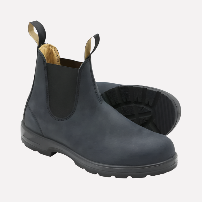 Chelsea Boots mit Elastikeinsätzen und Zuglasche