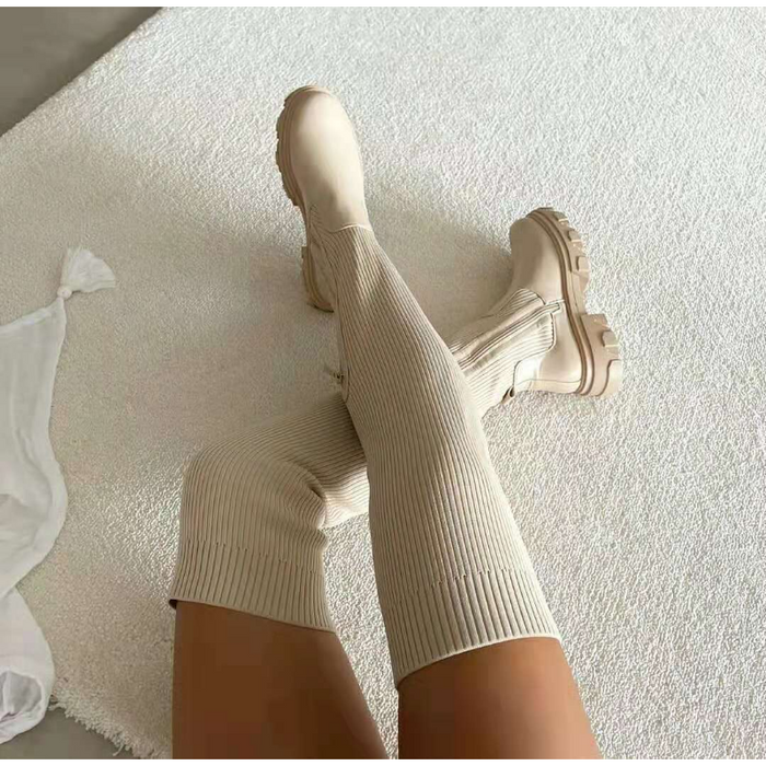Damen Kniehohe Stiefel mit Reißverschluss und Profilsohle
